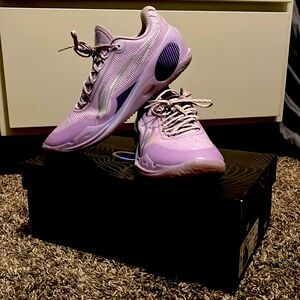 These are way of wades 808 3 ultra chemical reaction size 10.5 .